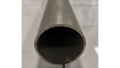 Труба жаропрочная бесшовная 20x2 мм 12ХМ фото трубу жаропрочную бесшовную 20x2 мм 12ХМ купить в Кургане