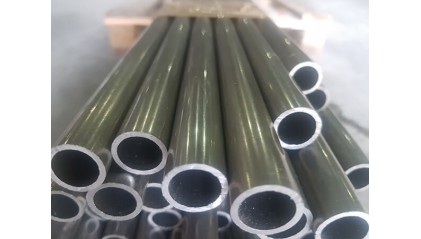 трубу стальную бесшовную 15x0,3 мм 09Г2С купить в Кургане